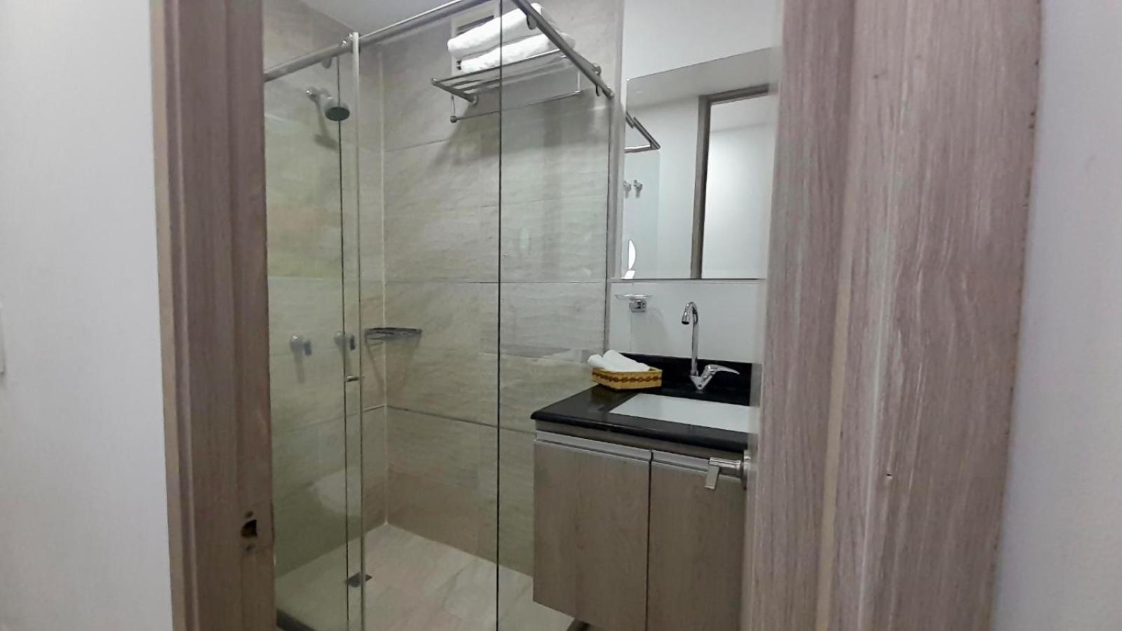 On Apartasuites 卡利 外观 照片