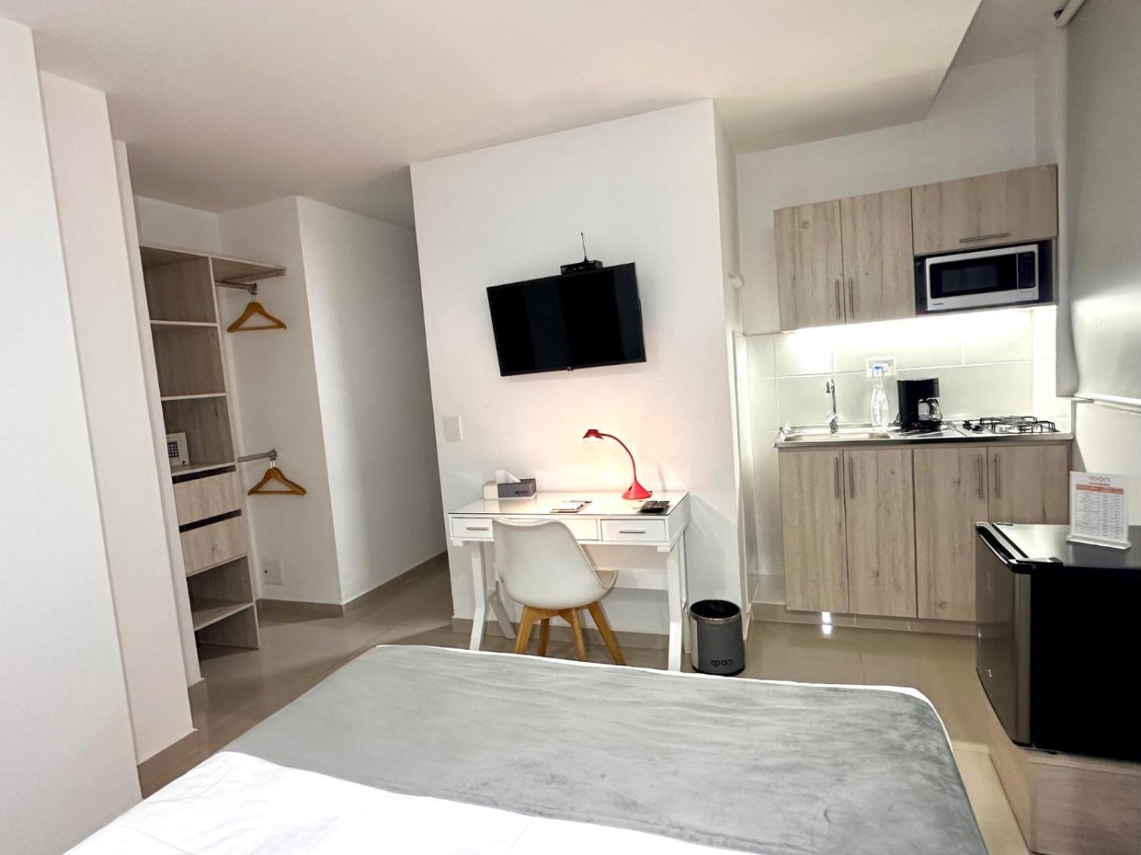 On Apartasuites 卡利 外观 照片