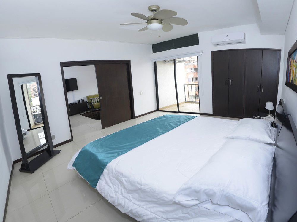 On Apartasuites 卡利 外观 照片