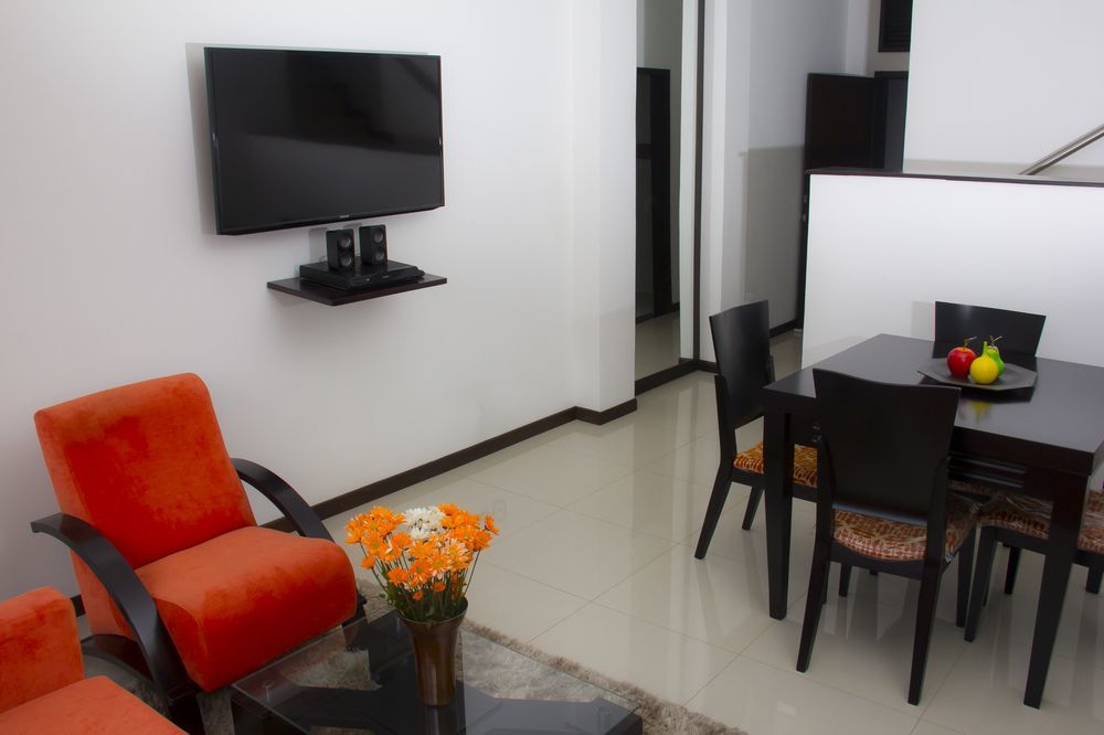 On Apartasuites 卡利 外观 照片